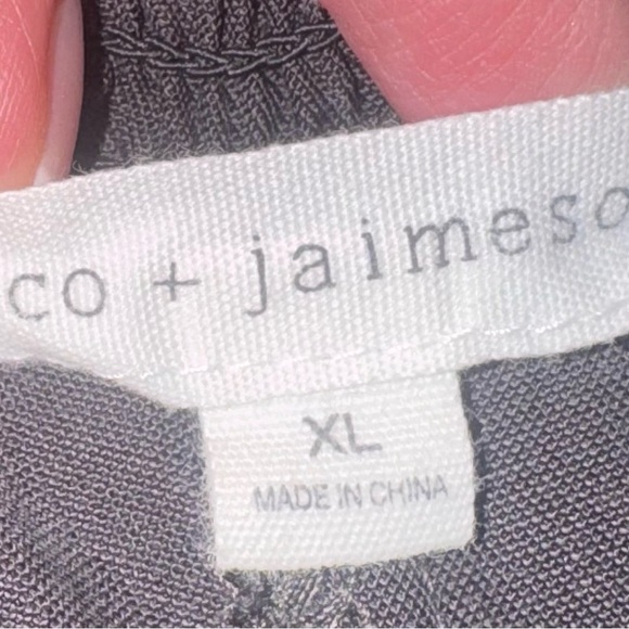 Coco + Jaimeson Smocked Waist Wide Leg Pants | XL | Charcoal Gray - Picture 2 of 7